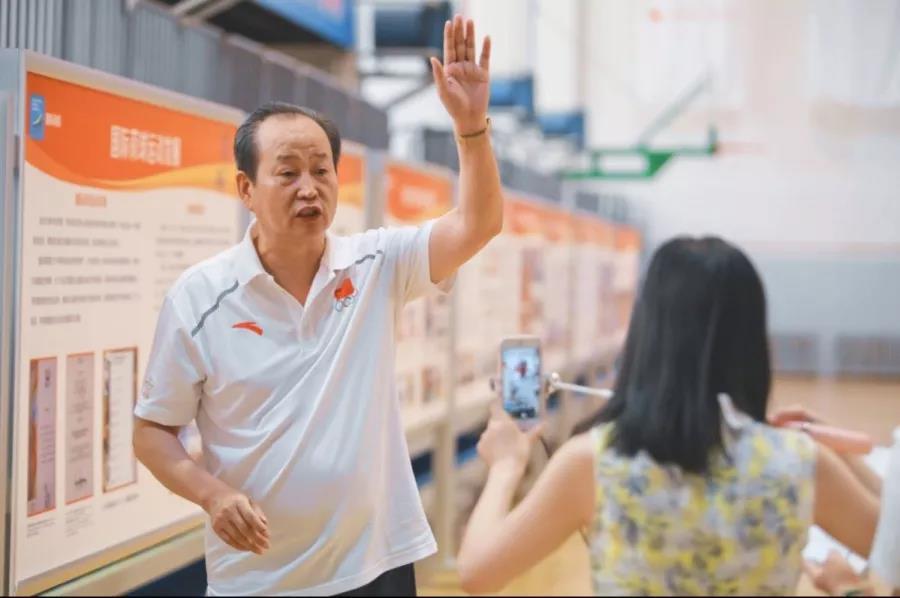 荷球比赛视频观看与学习指南，步骤详解