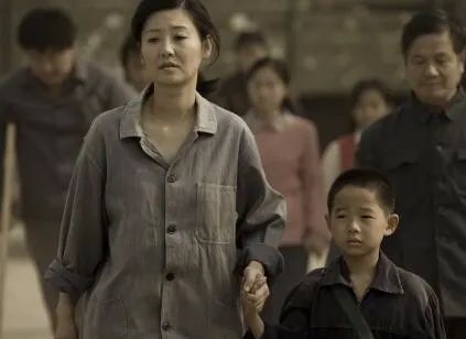 唐山大地震演员及其背景，影响与时代地位